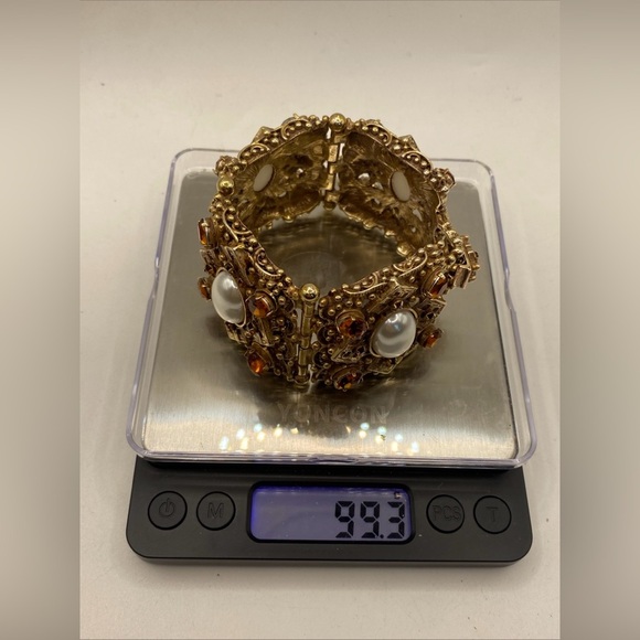 Vintage Filigree Brass Bracelet. Rhinestone Faux pearl wide high end 6”in - Picture 3 of 13